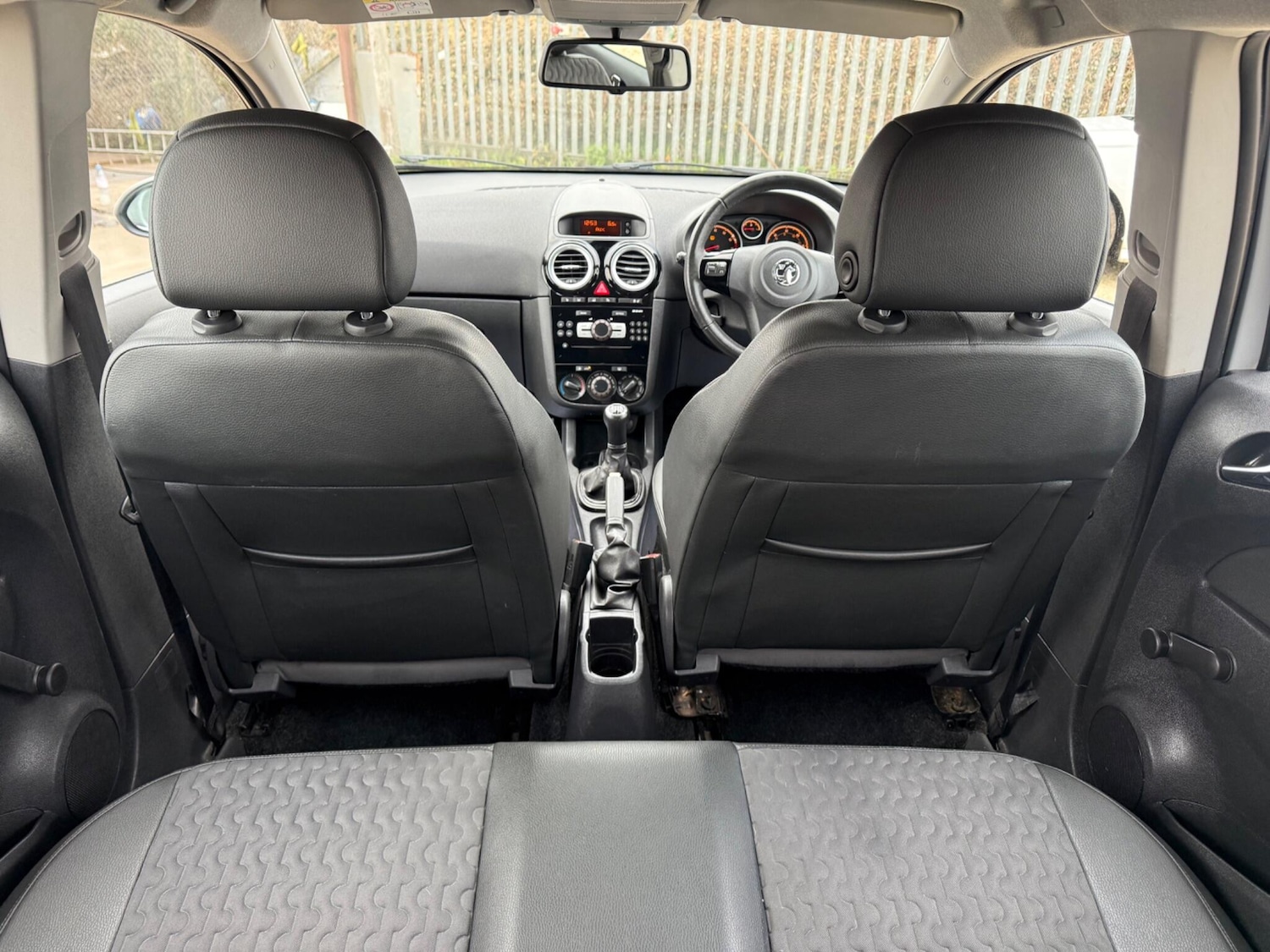 Used Vauxhall Corsa 2015 for sale - 77067117: Photo 19