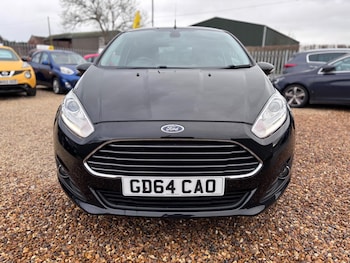 Used Ford Fiesta 2015 for sale - 77376210: Photo