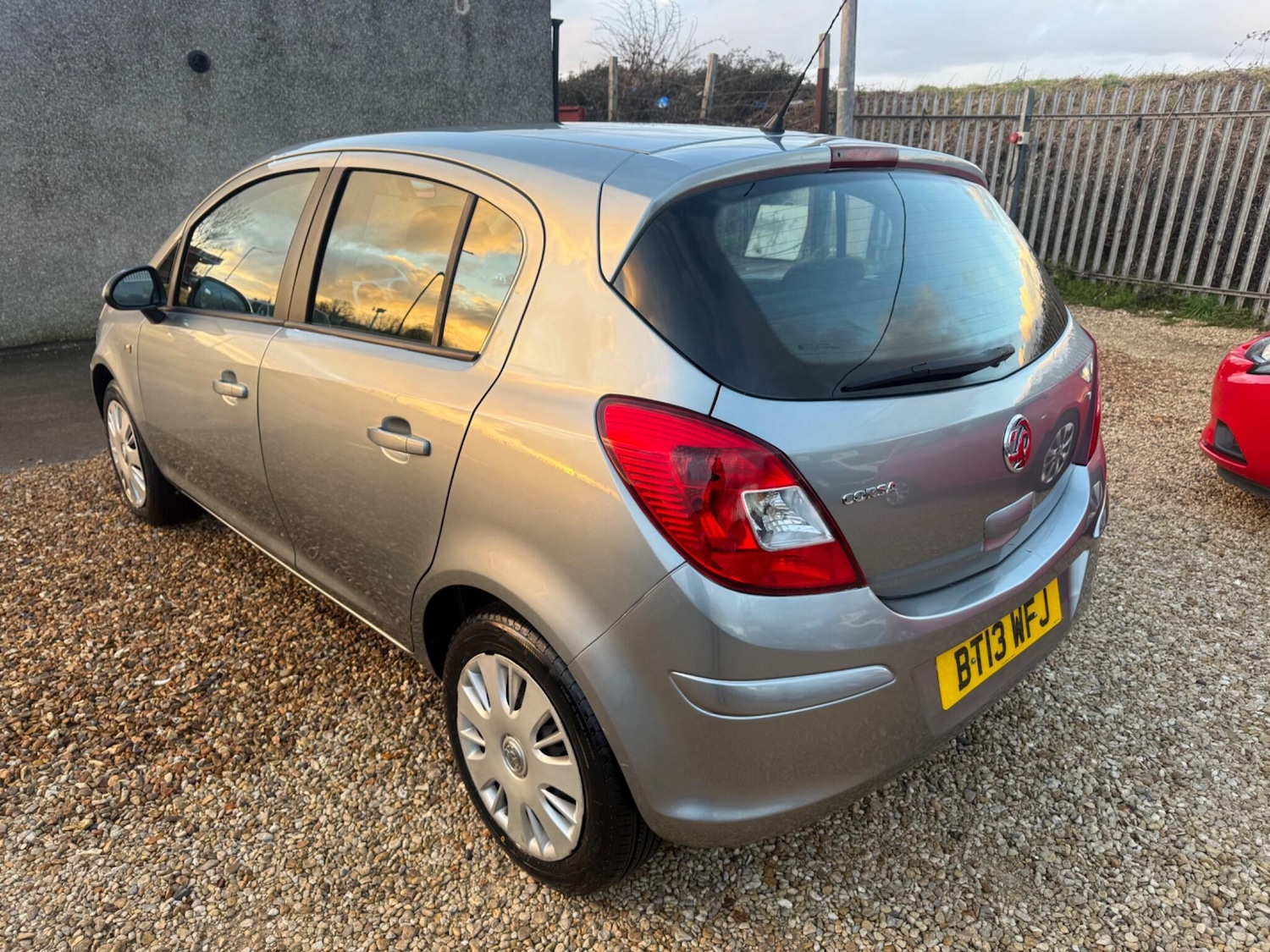 Used Vauxhall Corsa 2013 for sale - 77190783: Photo 5