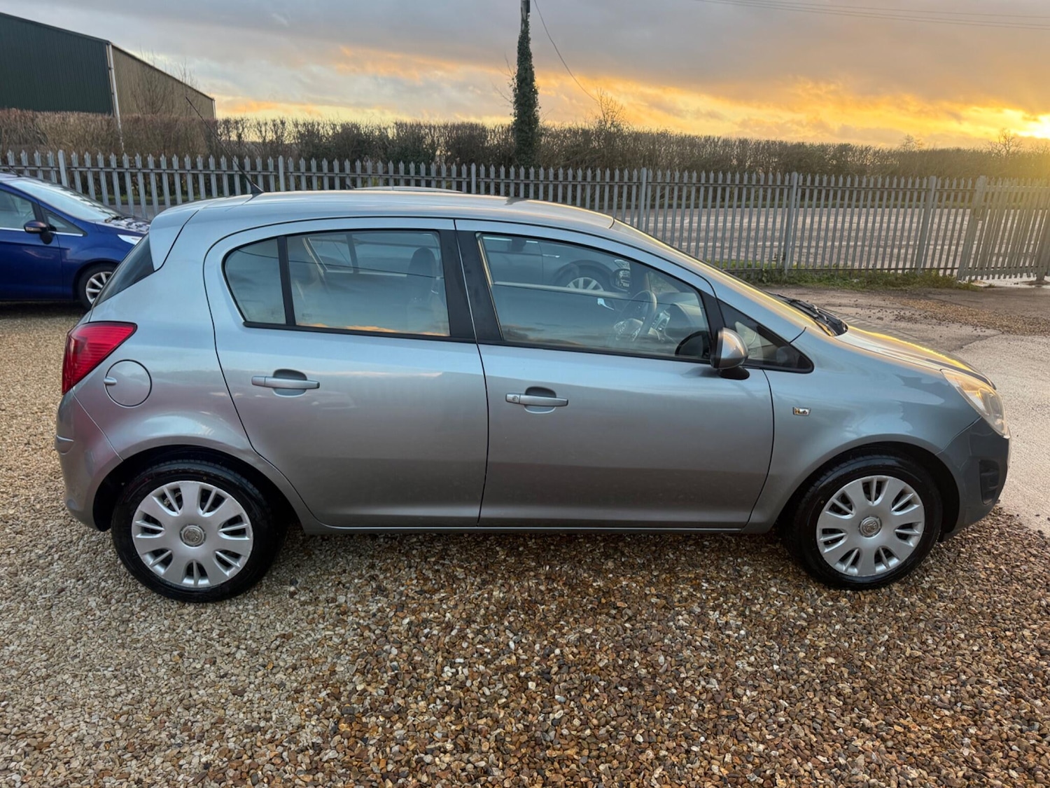 Used Vauxhall Corsa 2013 for sale - 77190783: Photo 9