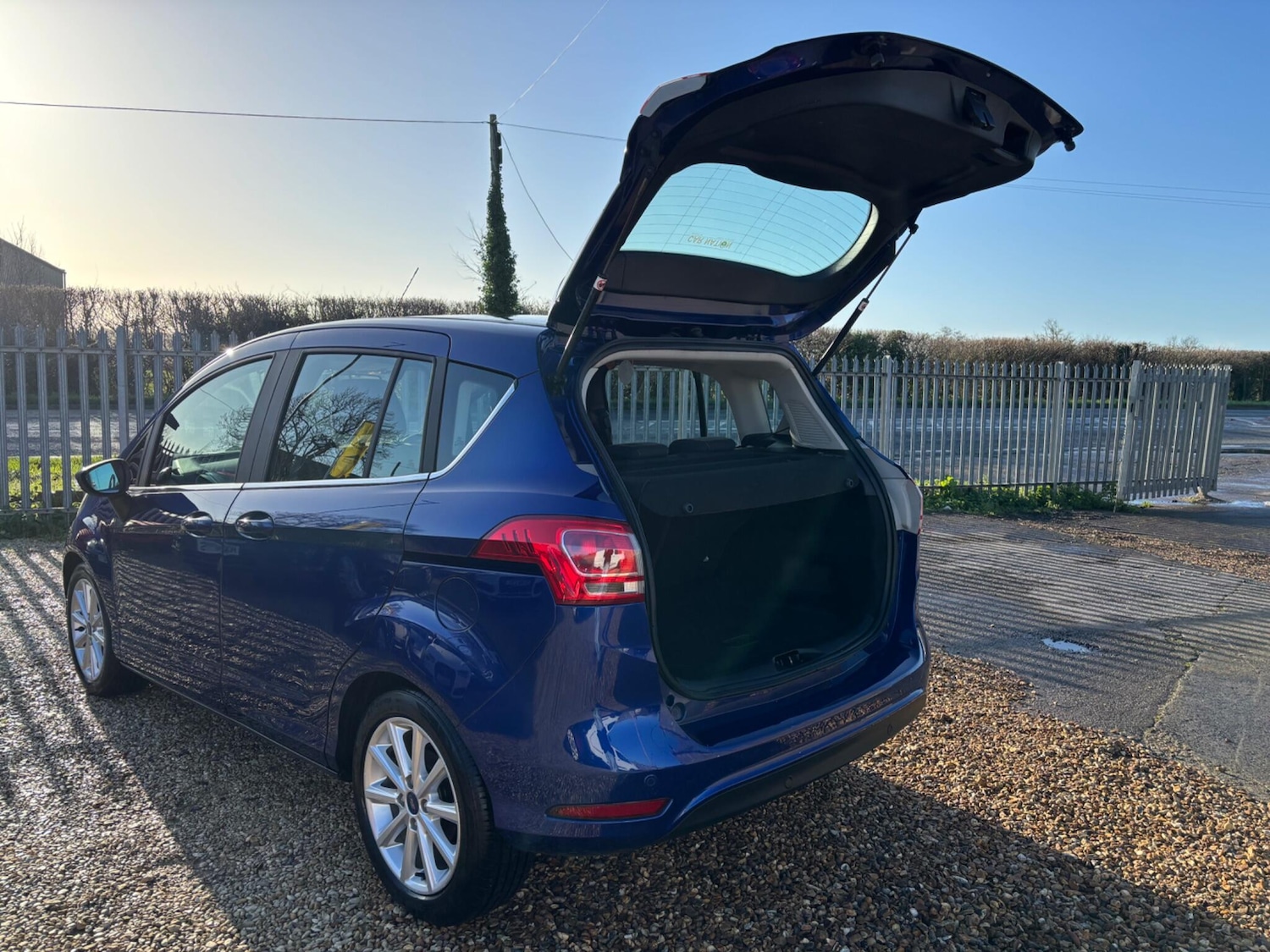 Used Ford B-MAX 2016 for sale - 77015255: Photo 9