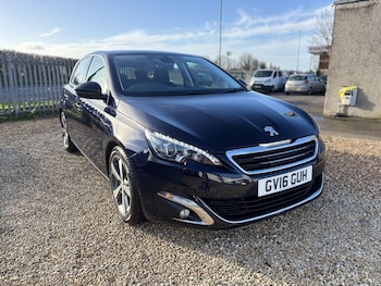 Used Peugeot 308 2016 for sale - 76964365: Photo