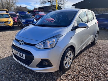 Used Hyundai i10 2014 for sale - 77359226: Photo