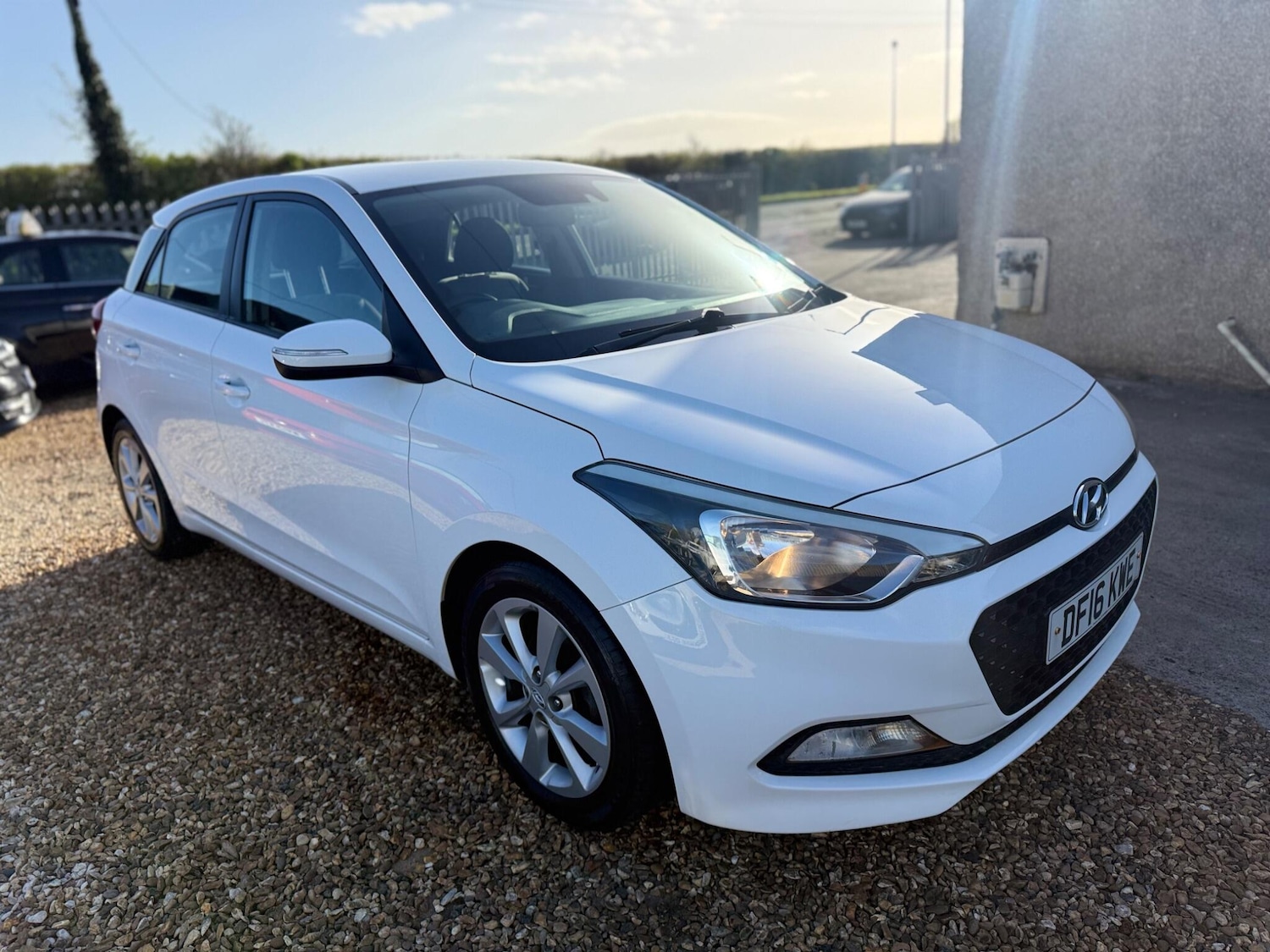 Used Hyundai i20 2016 for sale - 78072885: Photo 2