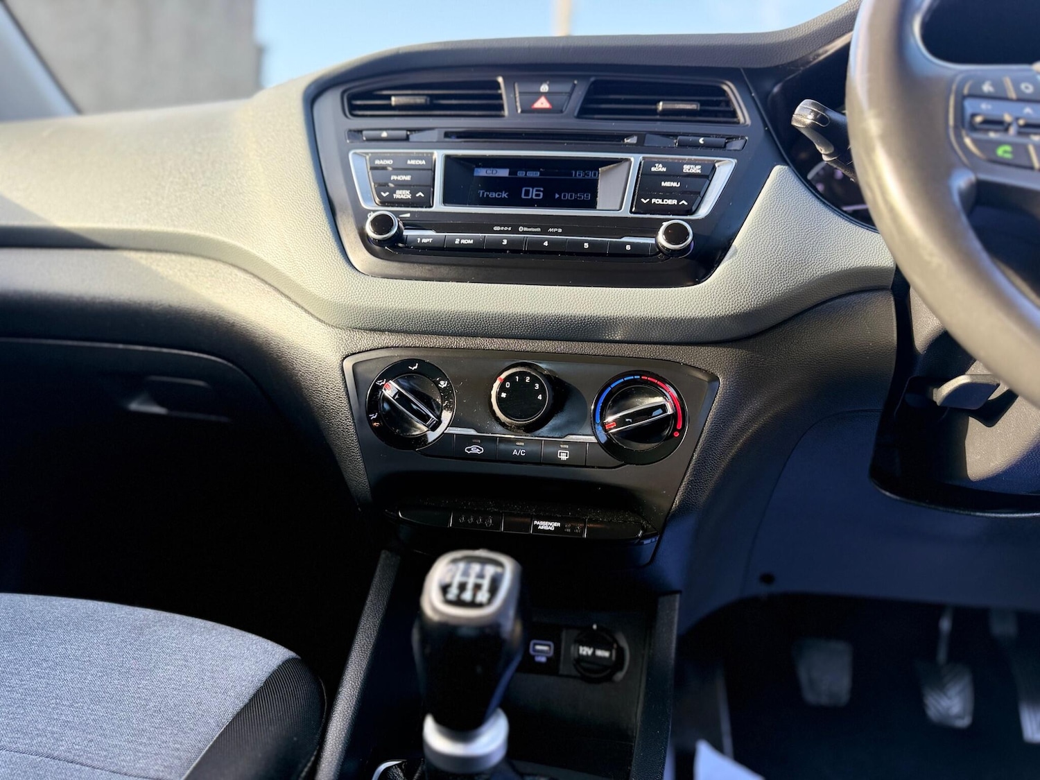 Used Hyundai i20 2016 for sale - 78072885: Photo 27