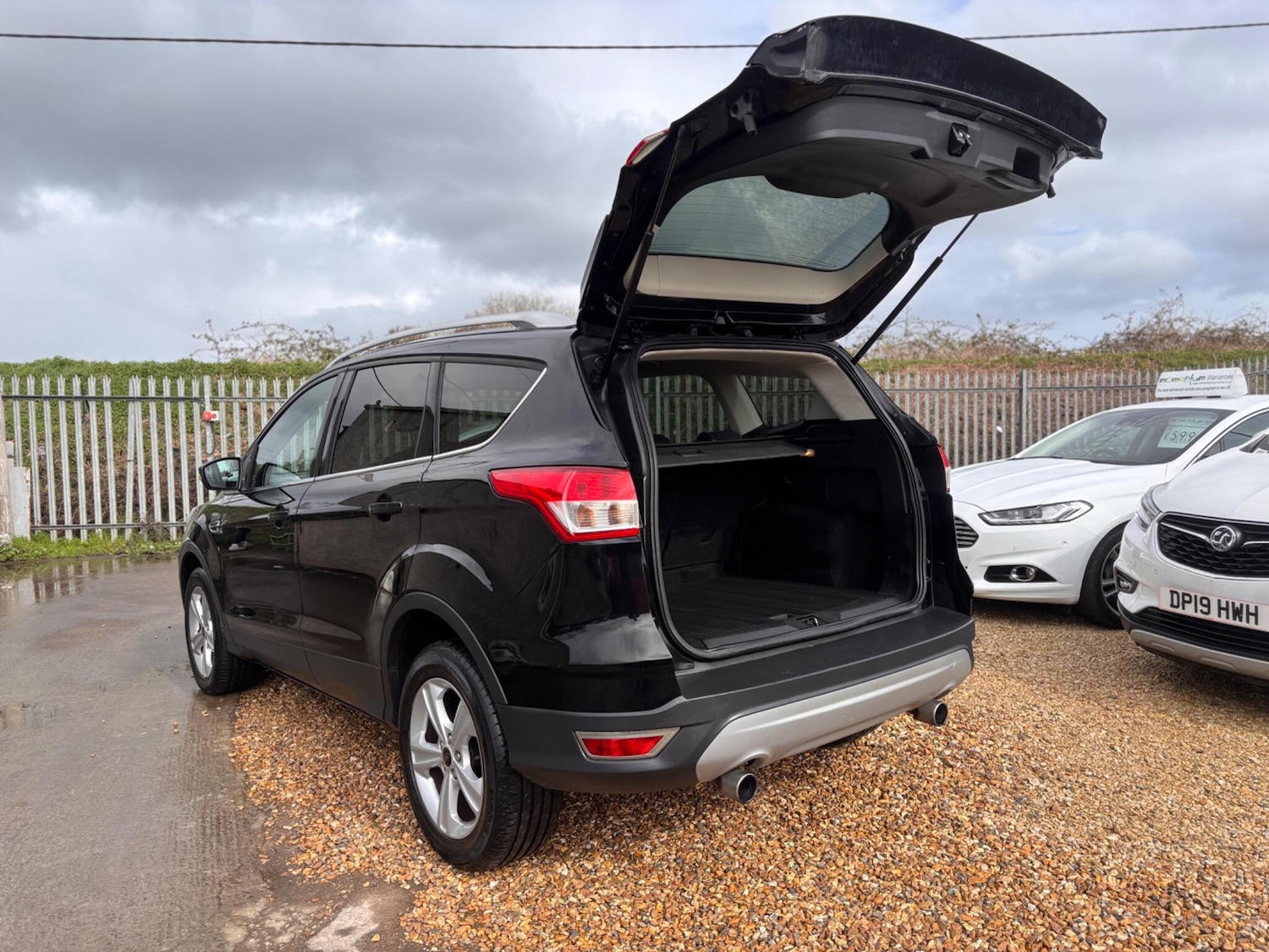 Used Ford Kuga 2013 for sale - 77934216: Photo 4