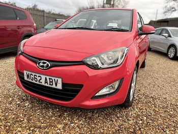 Used Hyundai i20 2012 for sale - 76913426: Photo