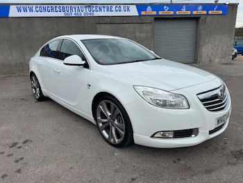 Vauxhall - Insignia