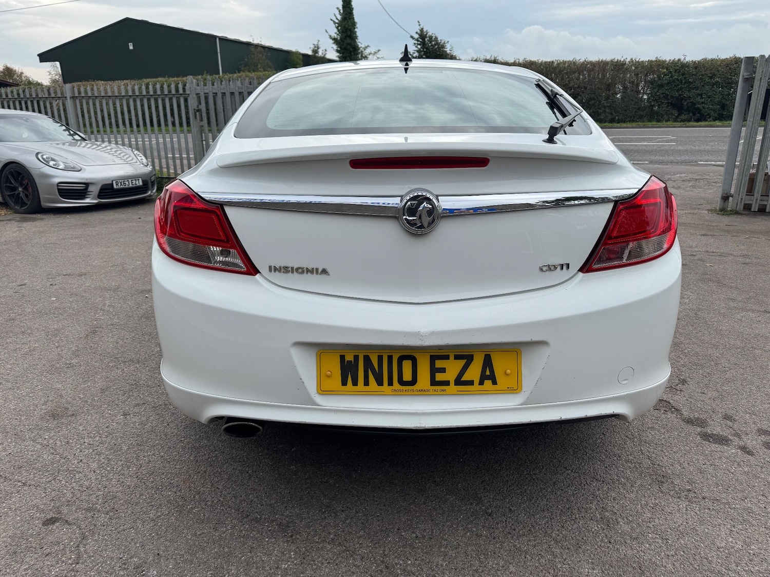 Used Vauxhall Insignia 2010 for sale - 76152222: Photo 5