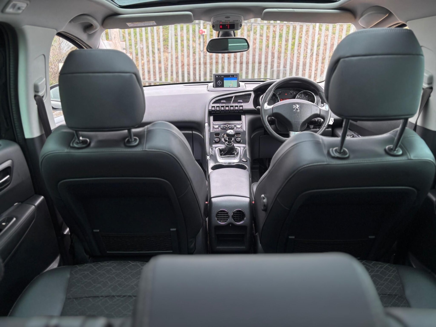 Used Peugeot 3008 2015 for sale - 77940608: Photo 11