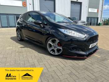 2015 (15) - Ford Fiesta 1.0T EcoBoost Zetec S Euro 6 (s/s) 3dr
