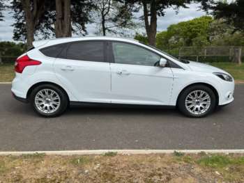 2011 (11) - 1.6 125 Titanium 5dr