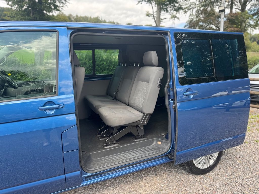 Used Volkswagen Transporter 2015 for sale - 76631981: Photo 15