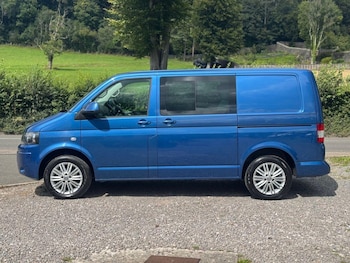 Used Volkswagen Transporter 2015 for sale - 76625826: Photo