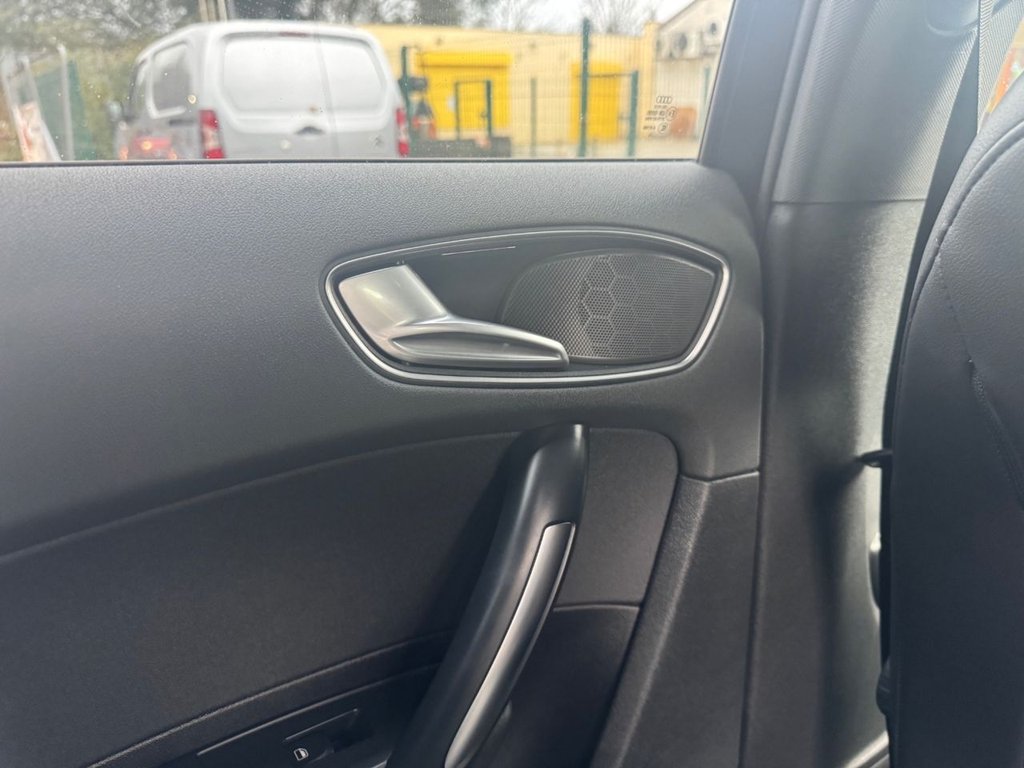 Used Audi A1 2014 for sale - 76631734: Photo 31