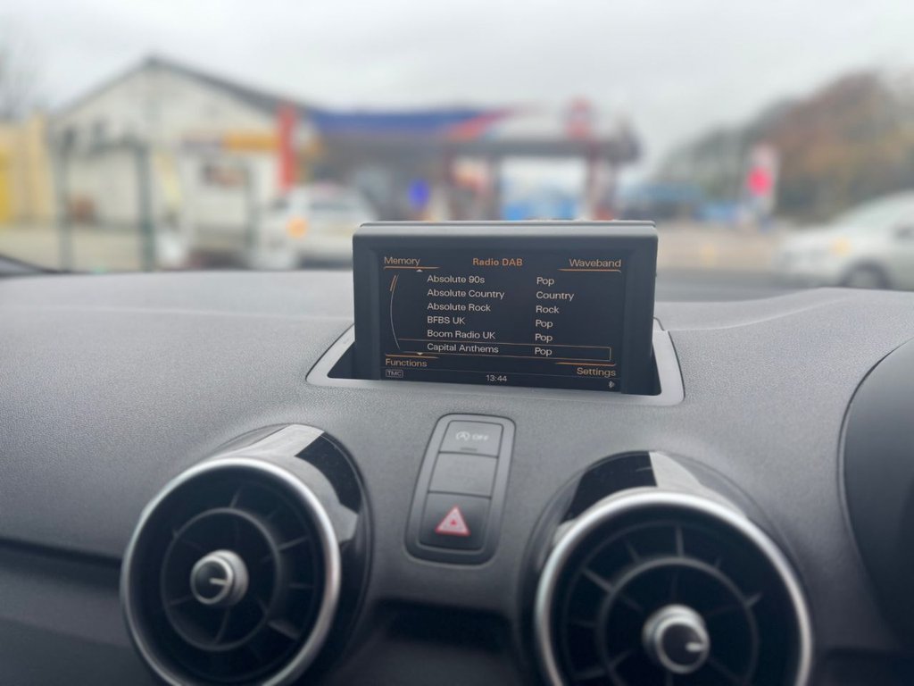 Used Audi A1 2014 for sale - 76631734: Photo 40