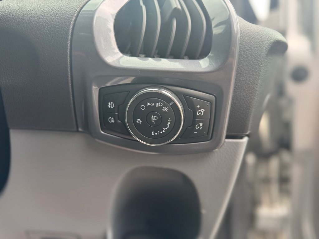 Used Ford Transit Custom 2018 for sale - 76631969: Photo 30