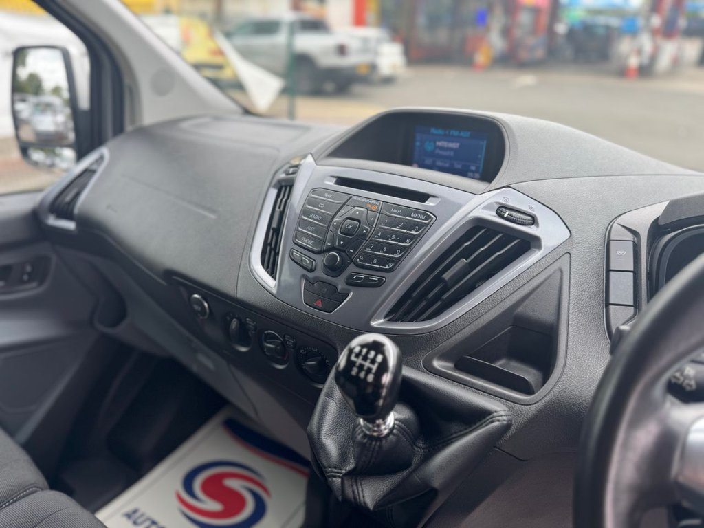 Used Ford Transit Custom 2018 for sale - 76631969: Photo 43