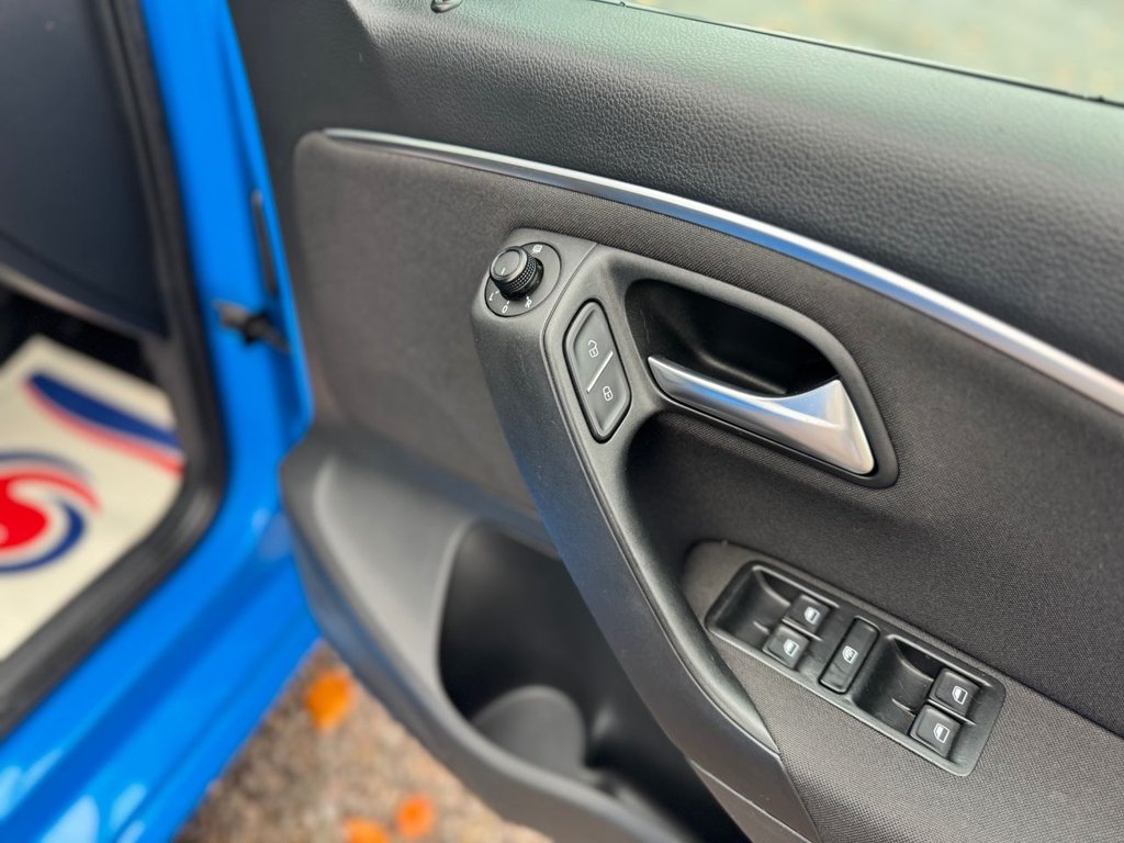 Used Volkswagen Polo 2016 for sale - 76631741: Photo 10