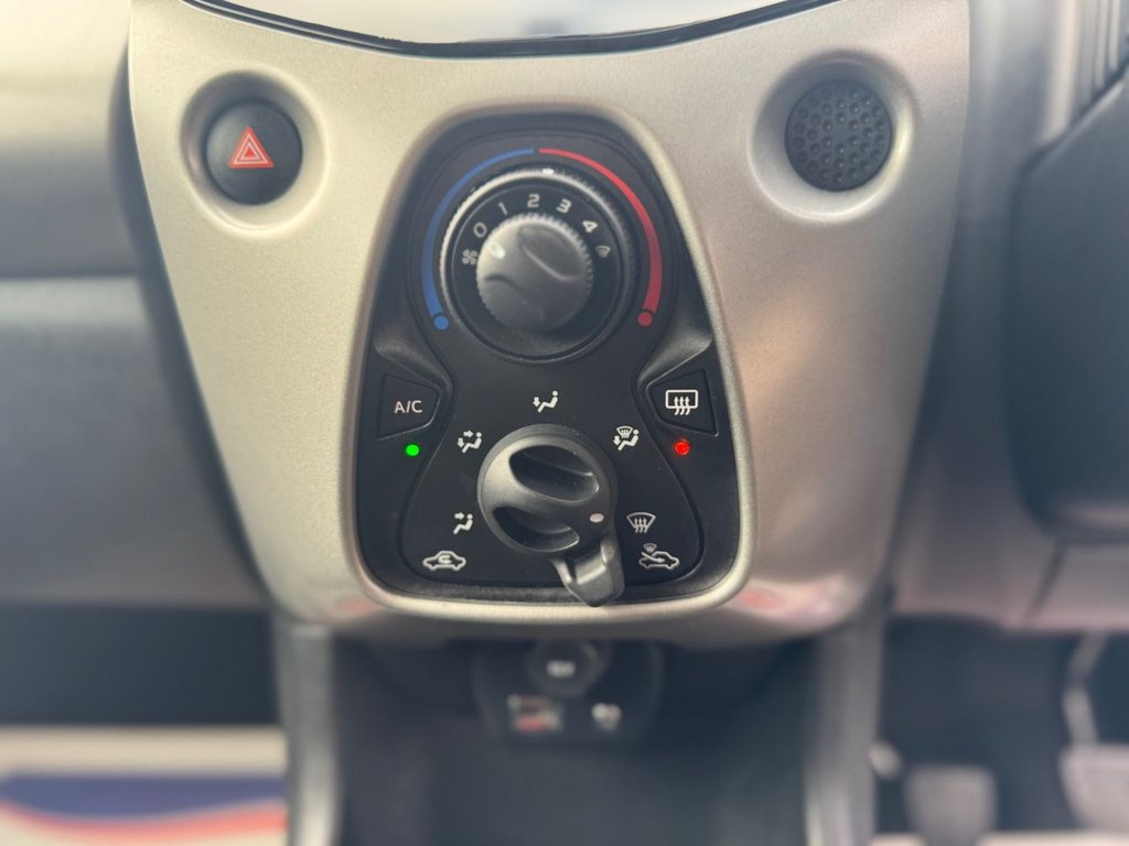 Used Peugeot 108 2016 for sale - 76632207: Photo 24