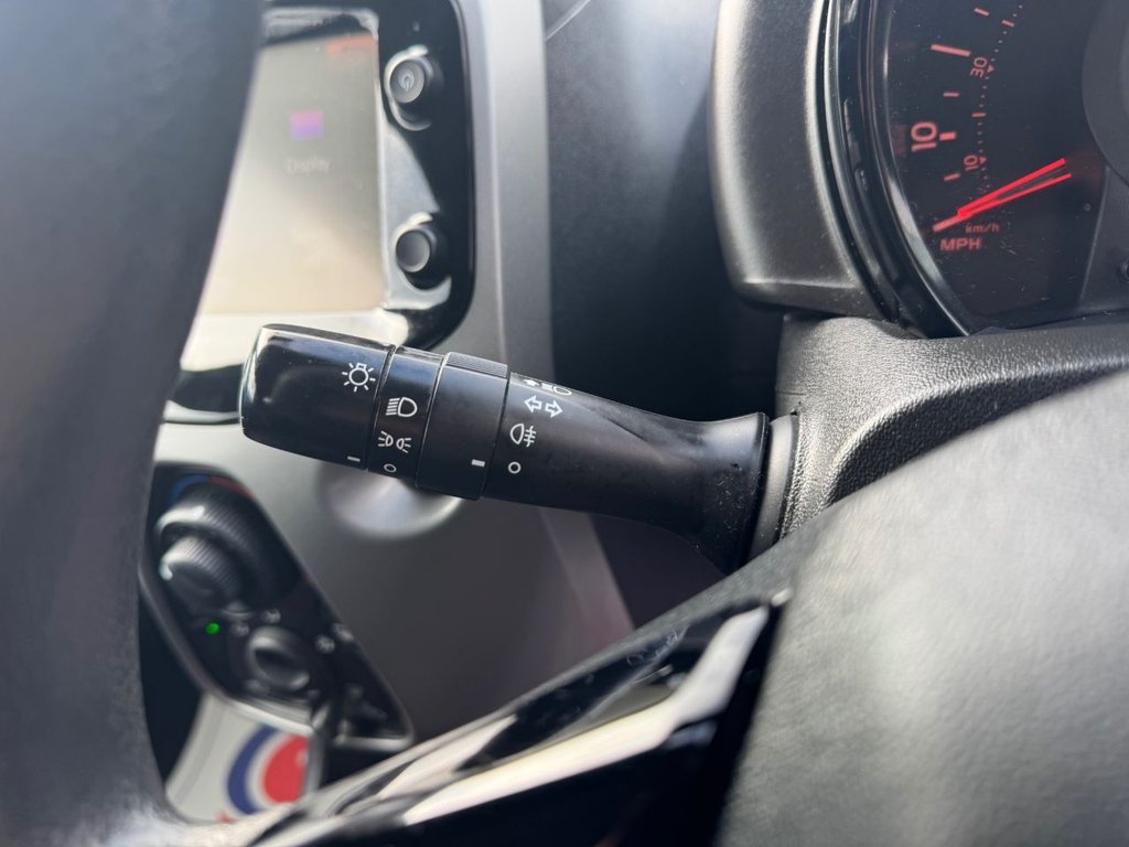 Used Peugeot 108 2016 for sale - 76632207: Photo 26