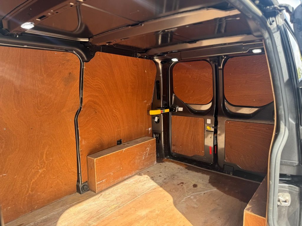 Used Ford Transit Custom 2020 for sale - 76631902: Photo 13