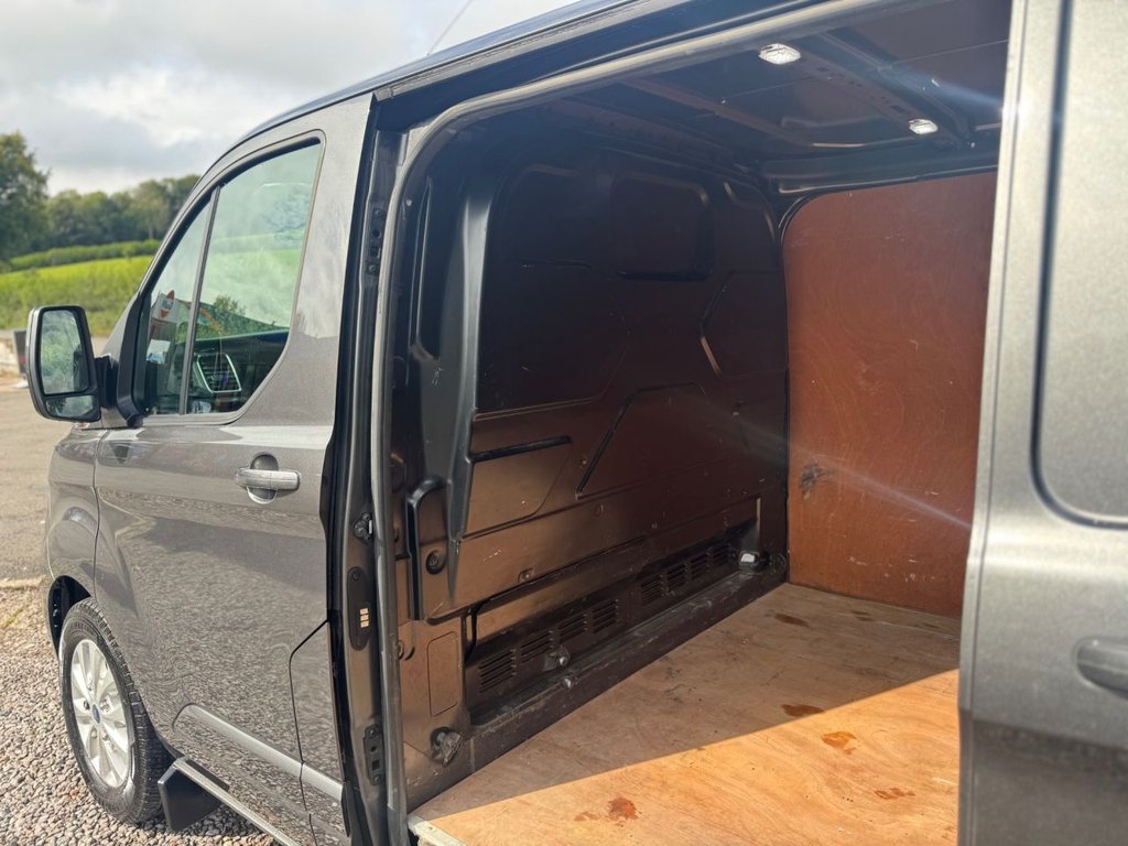 Used Ford Transit Custom 2020 for sale - 76631902: Photo 14
