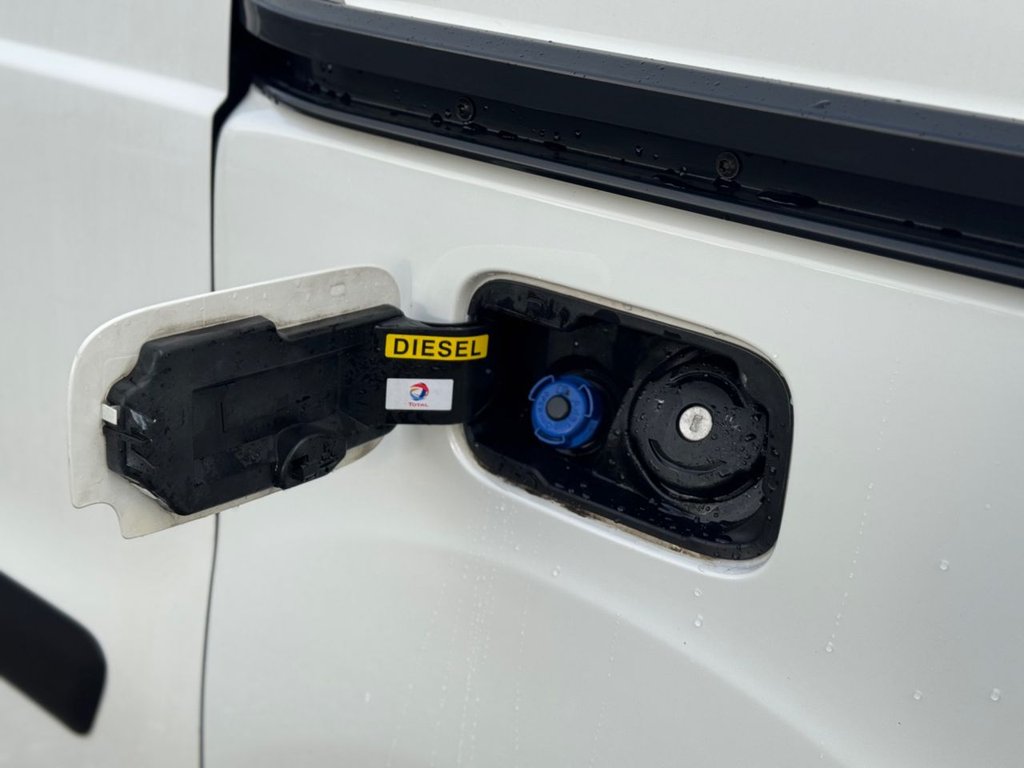 Used Peugeot Partner 2018 for sale - 76910532: Photo 36