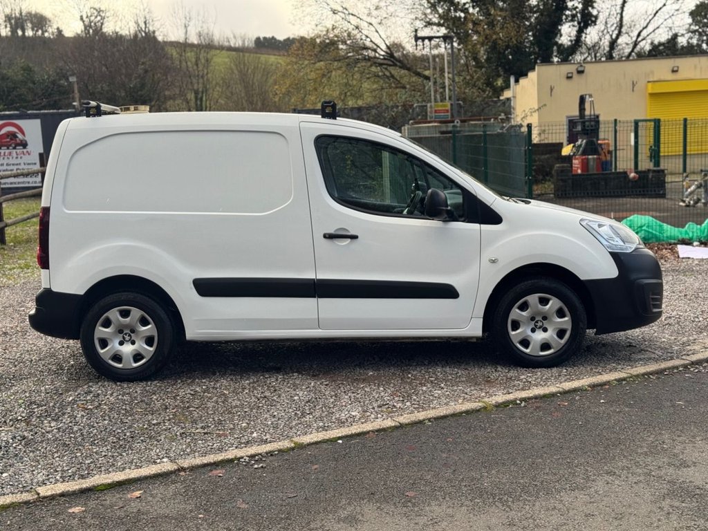 Used Peugeot Partner 2018 for sale - 76910532: Photo 6