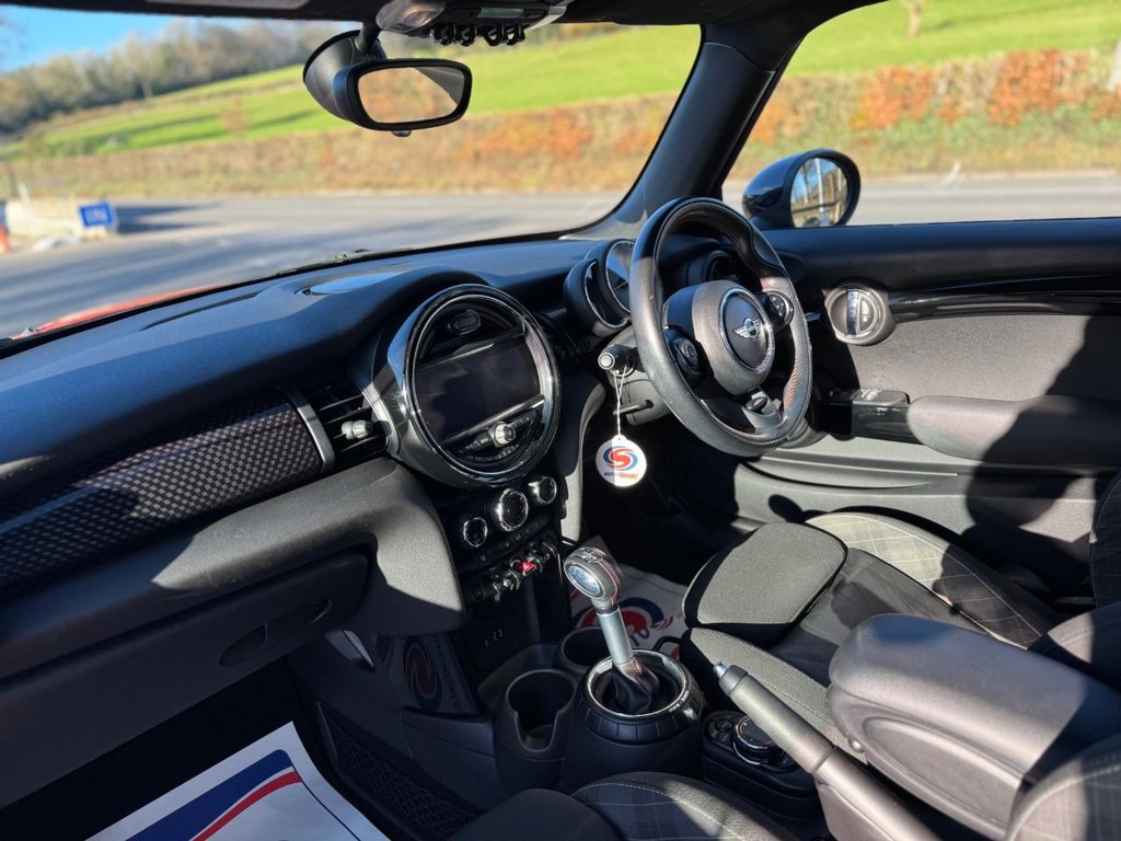 Used MINI Hatch 2016 for sale - 76698779: Photo 4