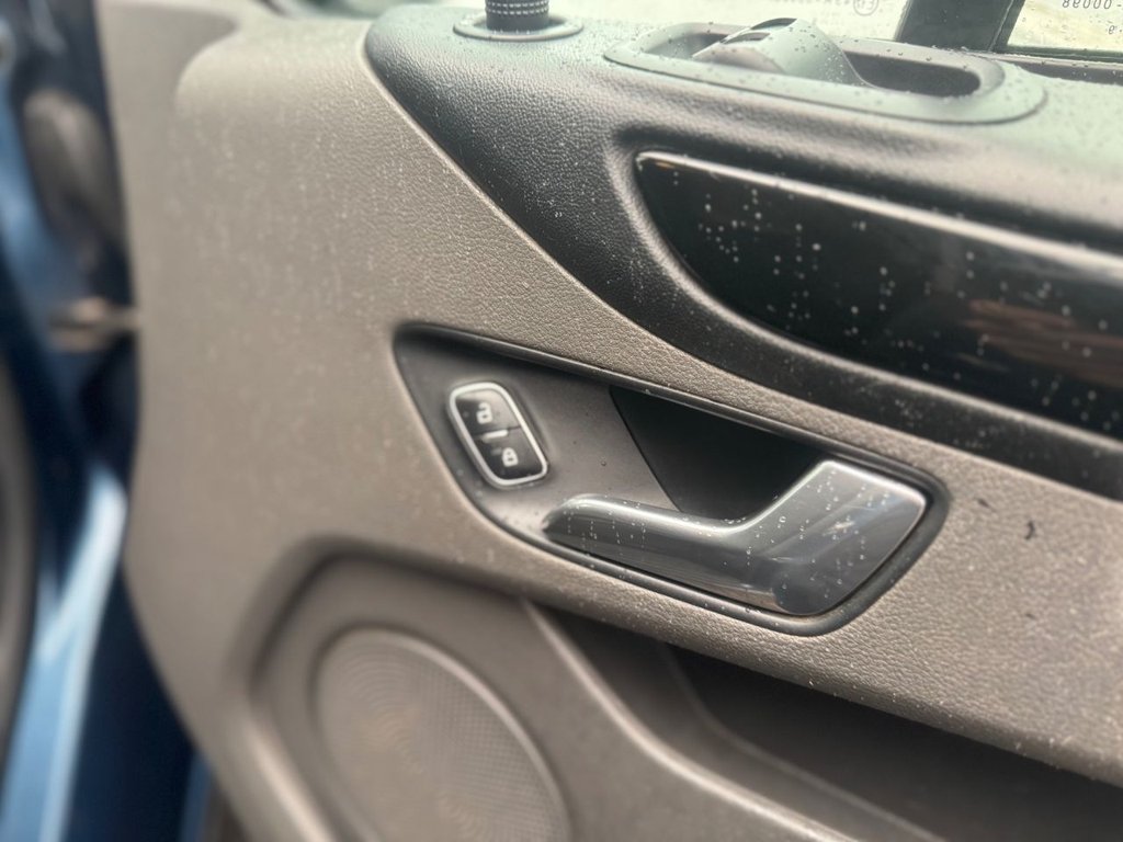 Used Ford Transit Custom 2019 for sale - 76883520: Photo 19
