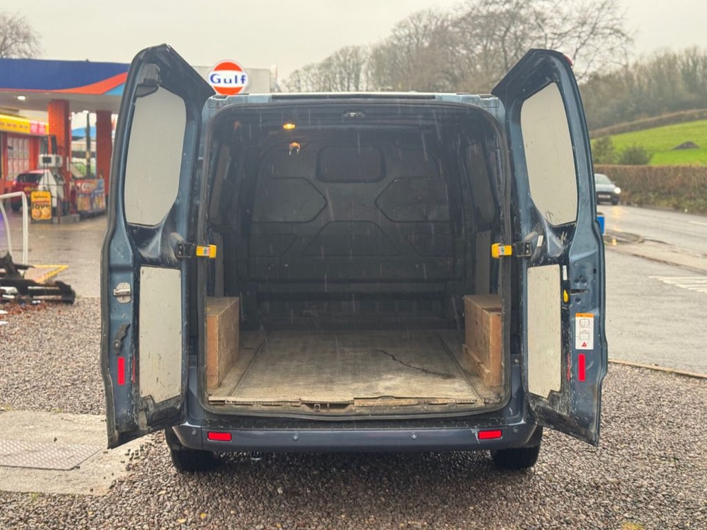 Used Ford Transit Custom 2019 for sale - 76883520: Photo 25
