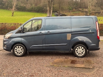 Used Ford Transit Custom 2019 for sale - 76883520: Photo