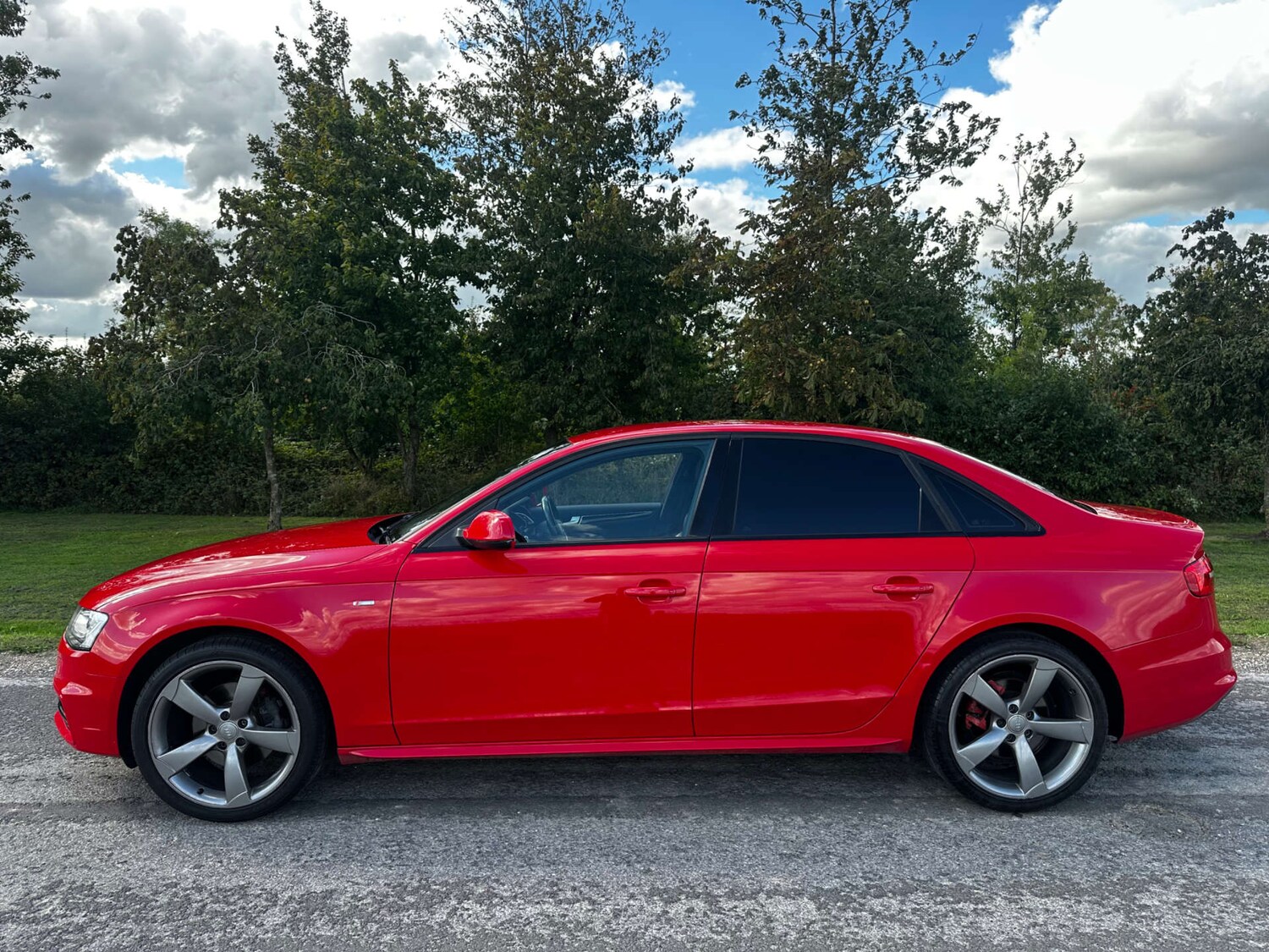 Used Audi A4 2014 for sale - 76696660: Photo 16