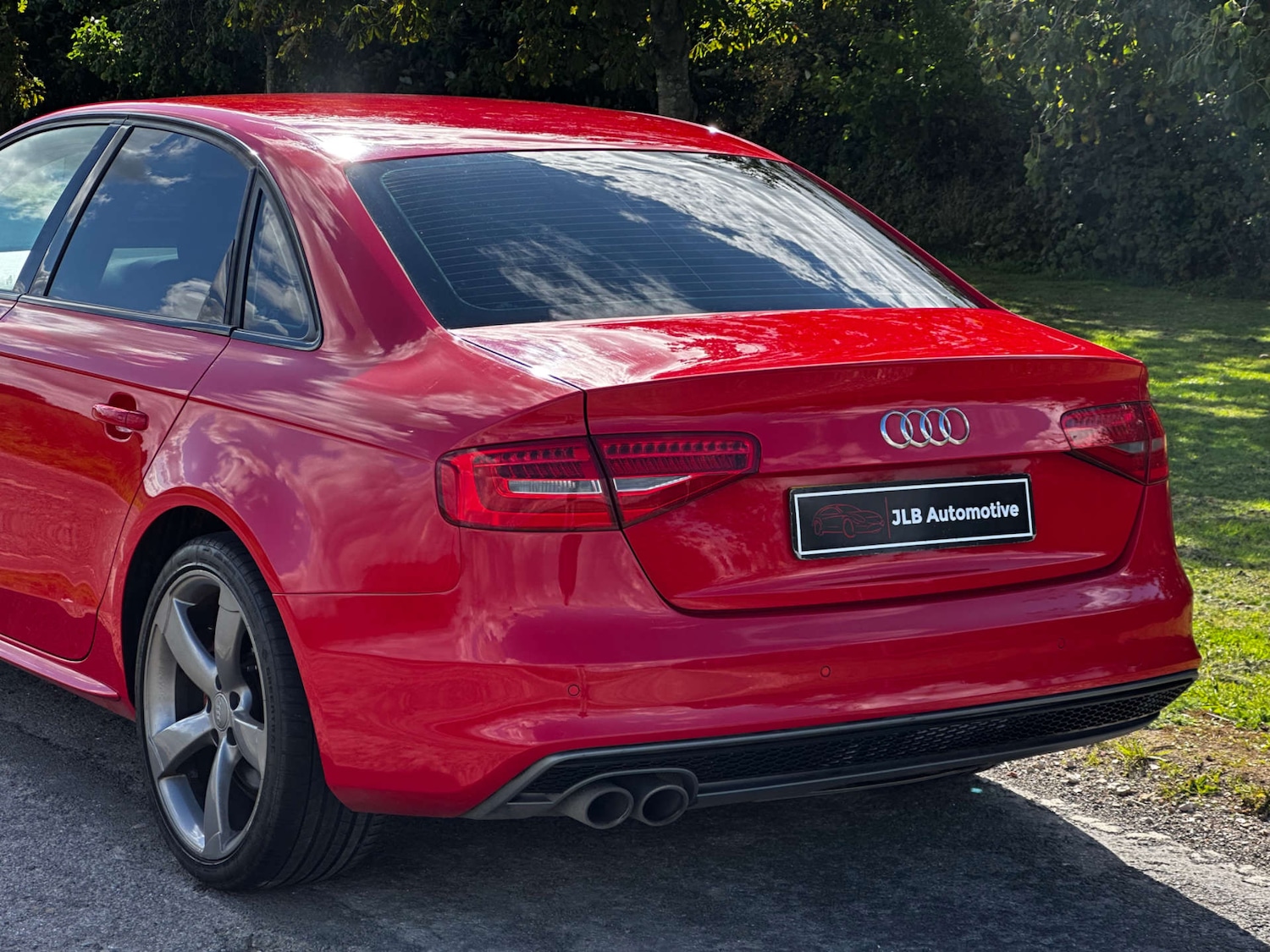 Used Audi A4 2014 for sale - 76696660: Photo 6