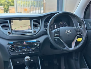 Used Hyundai TUCSON 2017 for sale - 79210529: Photo