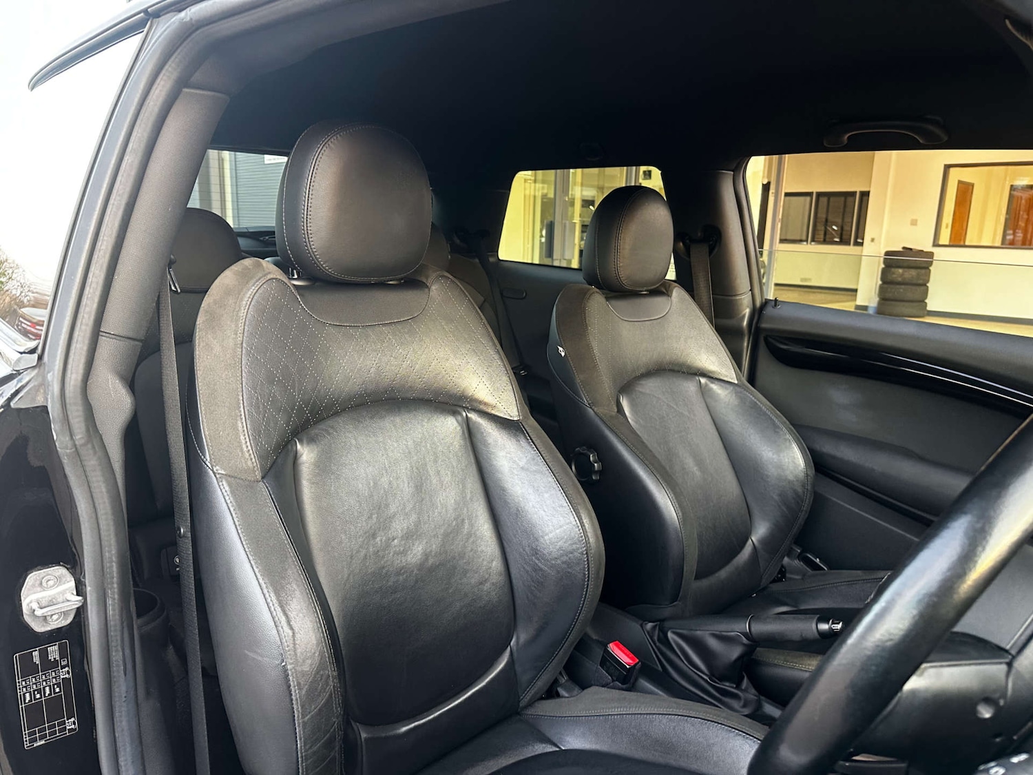 Used MINI Hatch 2015 for sale - 77736125: Photo 17