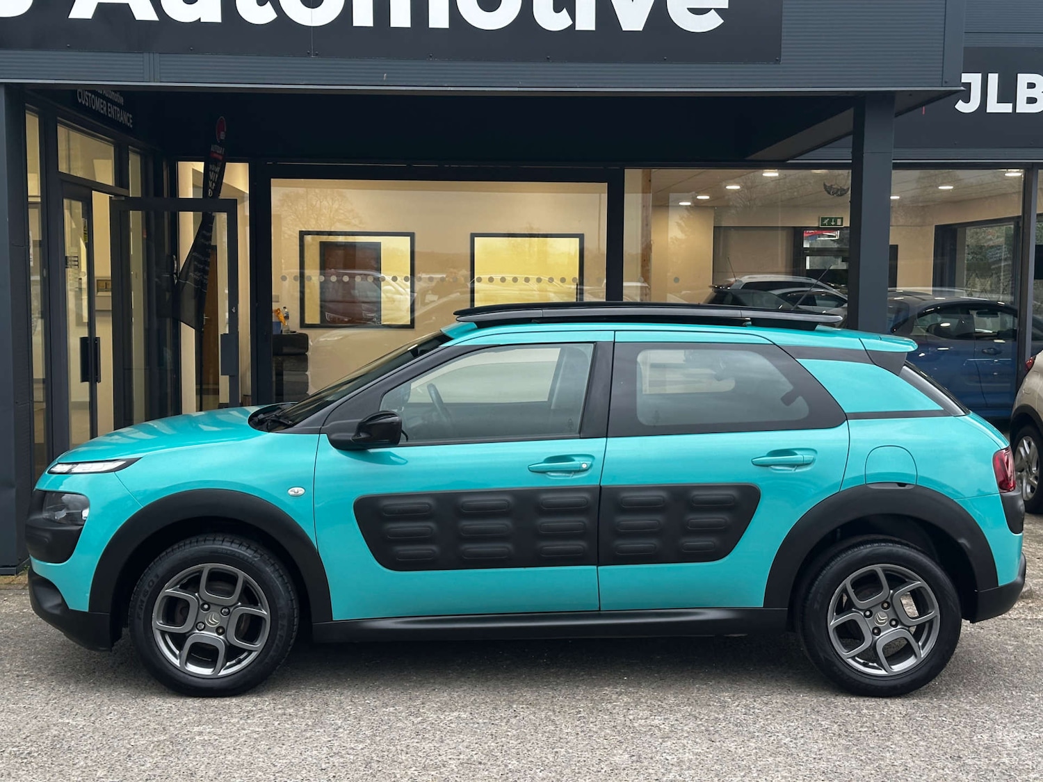 Used Citroen C4 Cactus 2016 for sale - 78124712: Photo 9