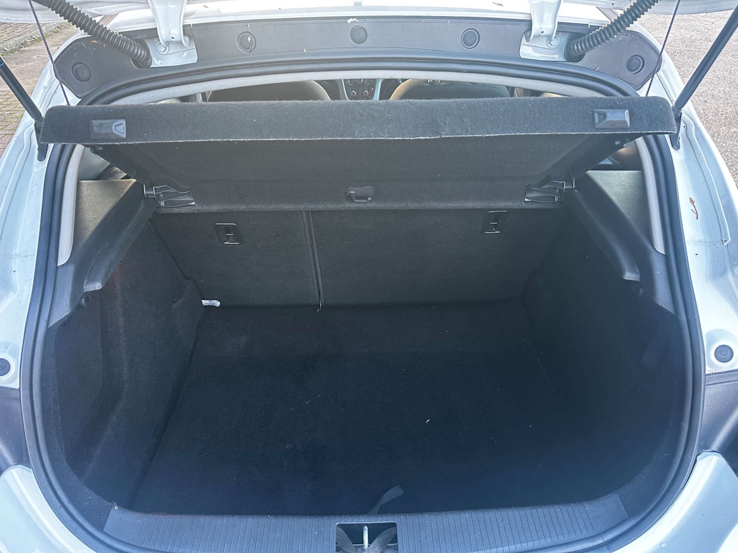 Used Vauxhall Astra 2012 for sale - 76829853: Photo 18