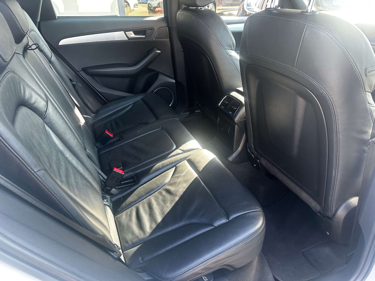 Used Audi Q5 2010 for sale - 77750351: Photo 13