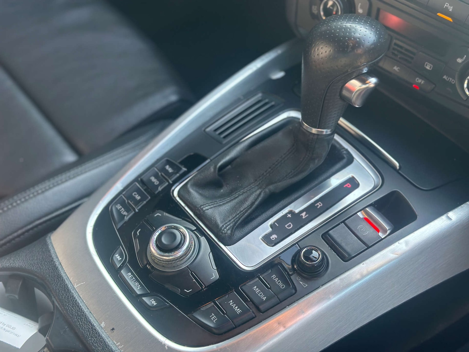 Used Audi Q5 2010 for sale - 77750351: Photo 16