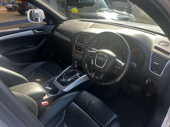 Used Audi Q5 2010 for sale - 77750351: Photo