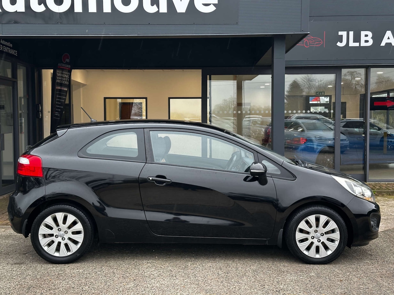 Used Kia Rio 2013 for sale - 77644042: Photo 6