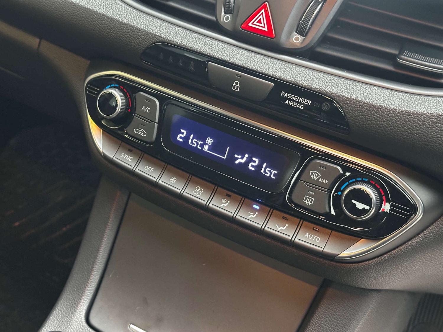 Used Hyundai i30 2018 for sale - 77428266: Photo 27