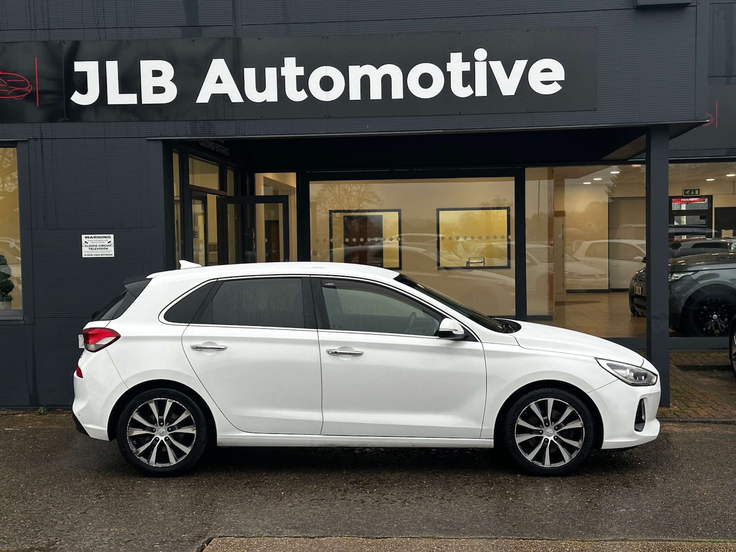 Used Hyundai i30 2018 for sale - 77428266: Photo 6