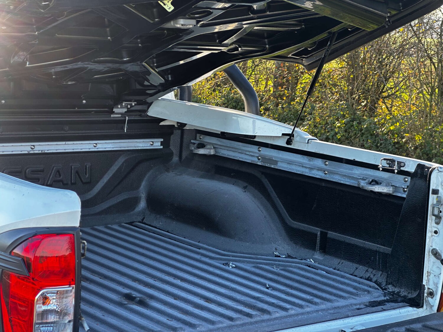 Used Nissan Navara 2017 for sale - 76696657: Photo 19