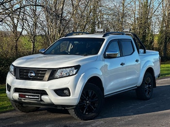 Used Nissan Navara 2017 for sale - 76696657: Photo