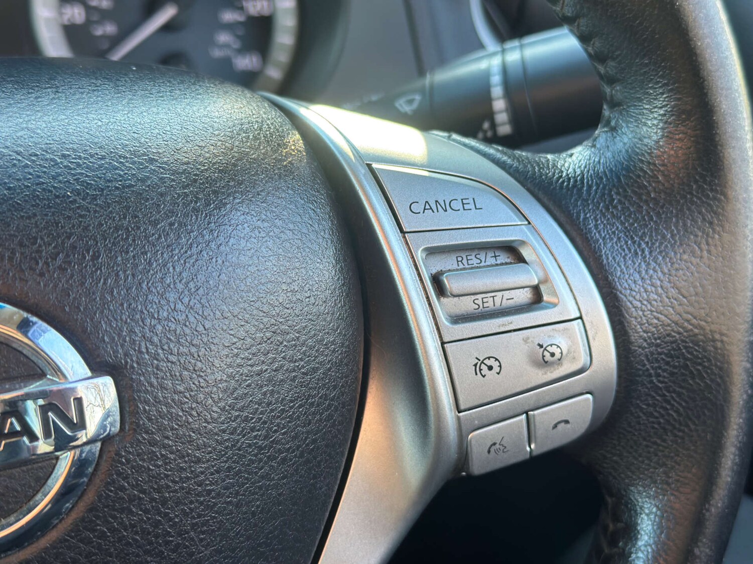 Used Nissan Navara 2017 for sale - 76696657: Photo 25