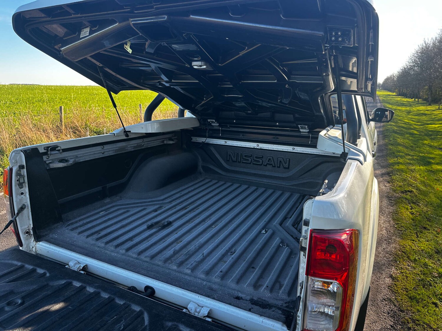 Used Nissan Navara 2017 for sale - 76696657: Photo 3