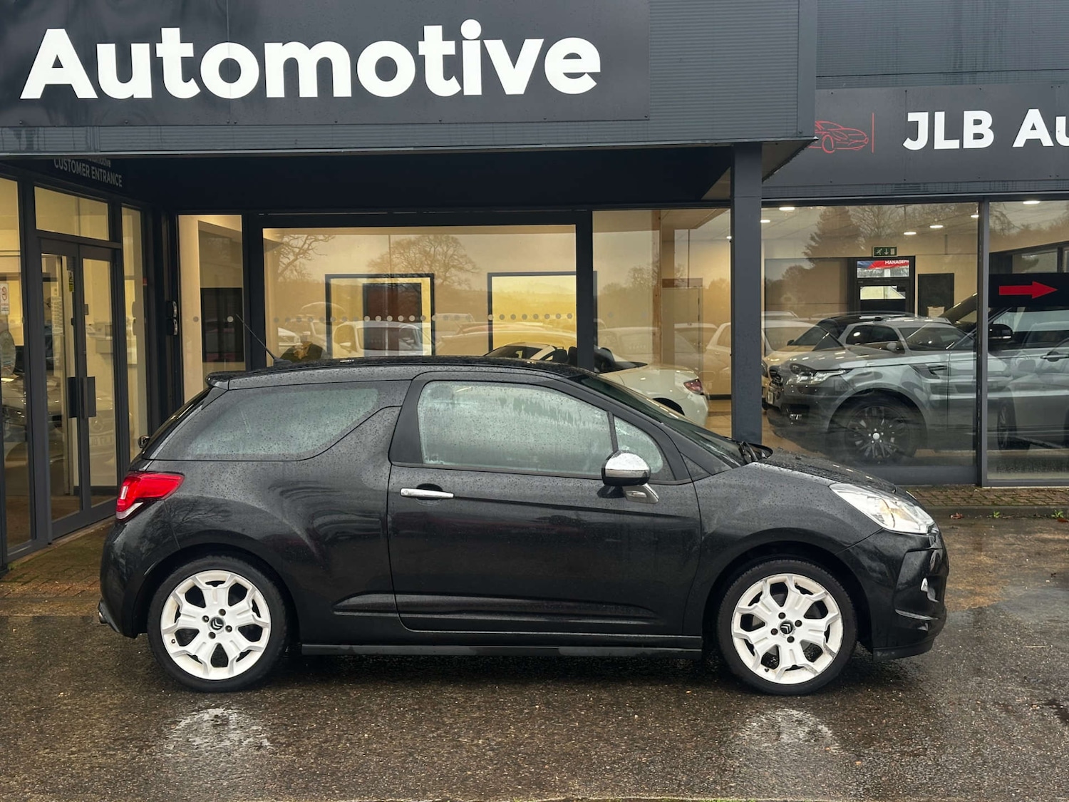 Used Citroen DS3 2011 for sale - 77209998: Photo 6